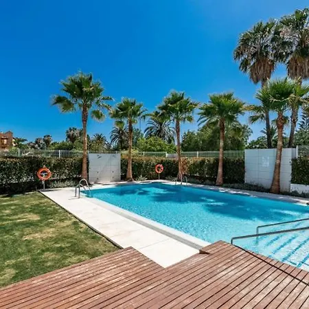 Apartment Lujoso Apartamento Con Piscina Comunitaria En La Costa Del Sol